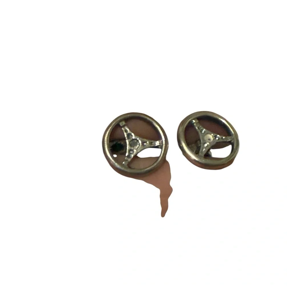 Two pairs of Elegant Black and Silver Cufflinks Set. Both is sliver ,925 stamps